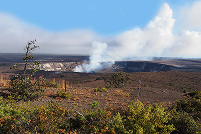 キラウエア火山のハレマウマウ火口