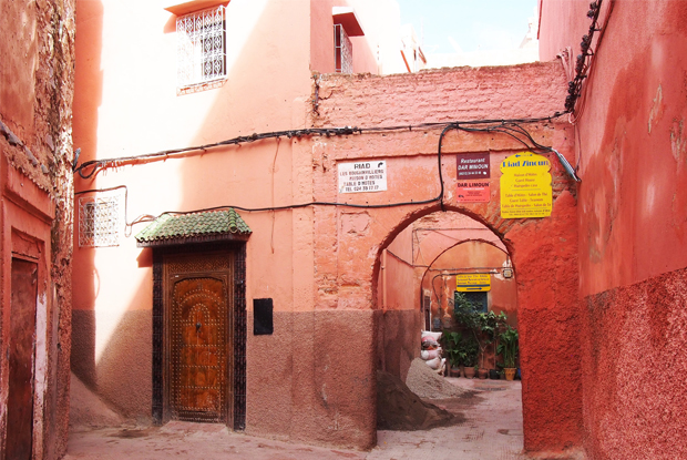 モロッコへ女子旅 インスタ映えする街 砂漠 カラフル雑貨 Tripiteasy