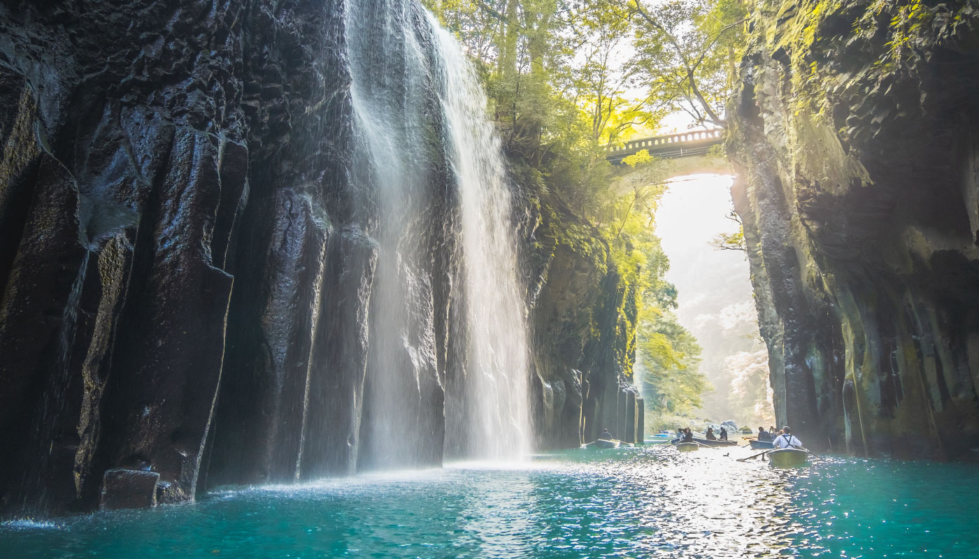 Mt. Aso and Takachiho Gorge 1 Day Highlights Tour