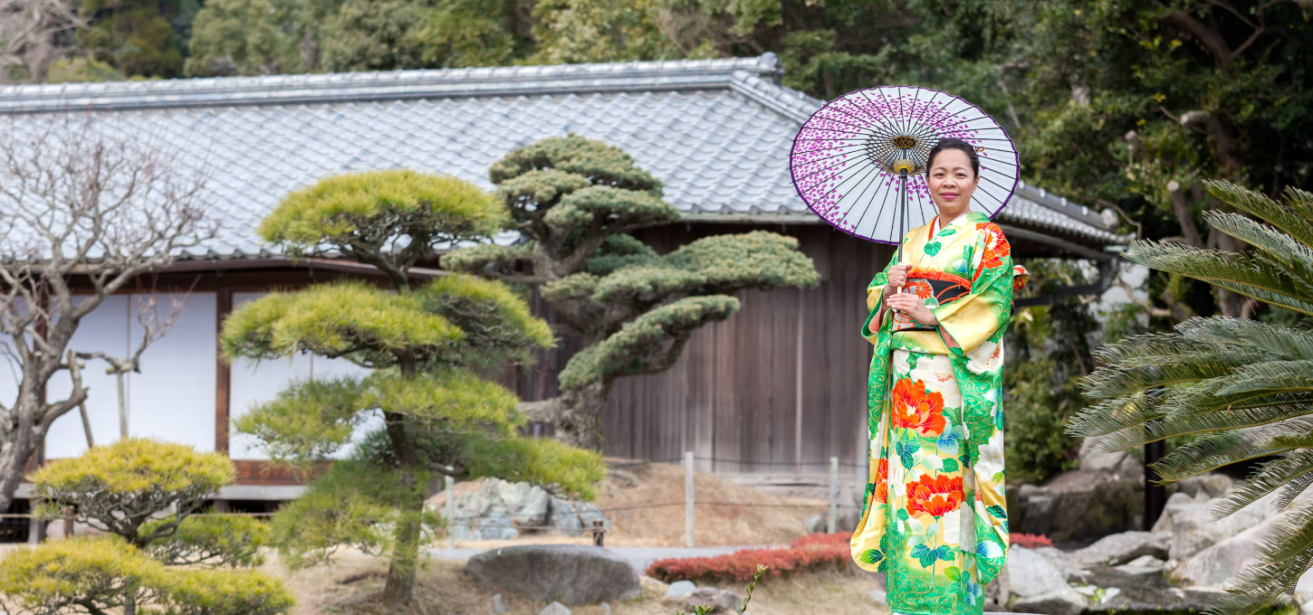 OSHIMA TSUMUGI KIMONO EXPERIENCE