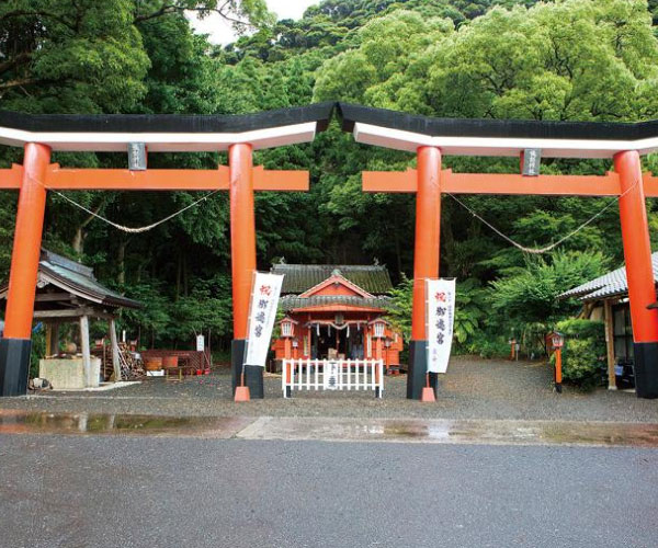 Suwa Shrine