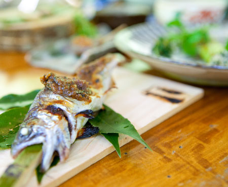 Salt-grilled yamame trout