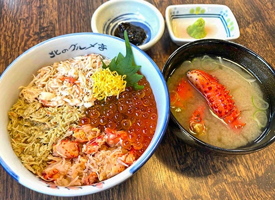 かに・いくら丼ミニ＆かに汁（イメージ）