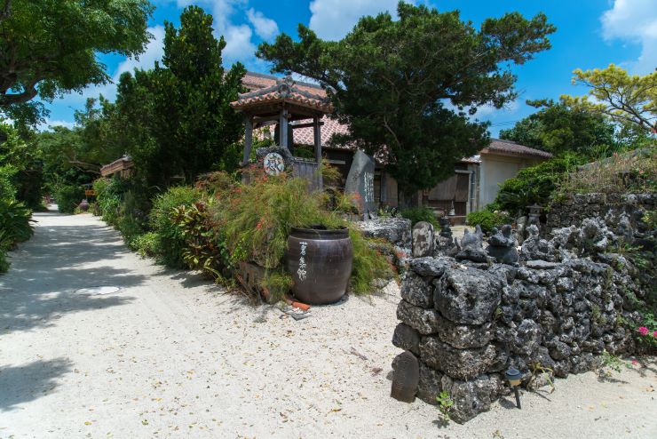 日本最南端の寺_喜宝院（竹富島）