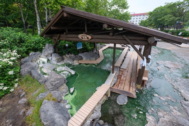 川湯温泉の足湯