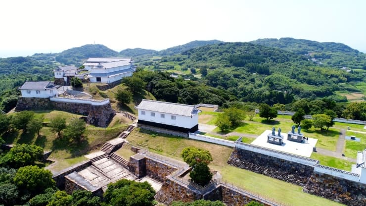 富岡城　提供：熊本県観光連盟