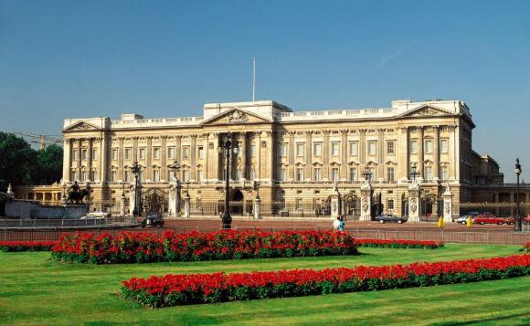 【ブラ散歩特別企画】英国王室の歴史をたどるゆかりの地巡りライブツアー