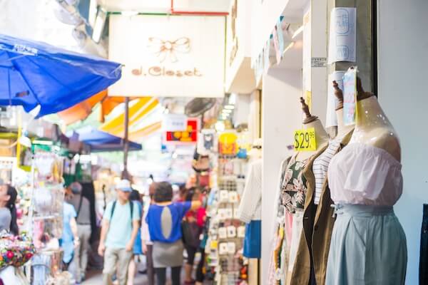 多様なショッピングが楽しめる