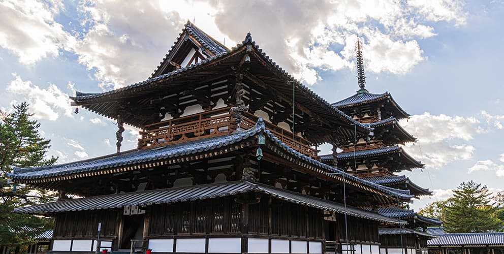 法隆寺地域の仏教建造物 - 日本 世界遺産の旅【HIS】